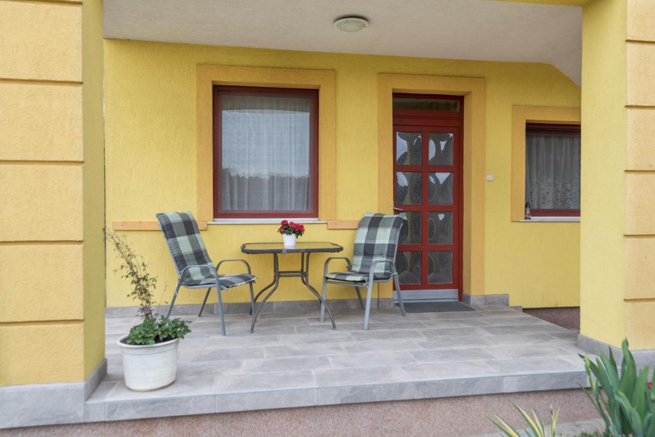 Nemes Apartmanház Hévíz Kültér fotó
