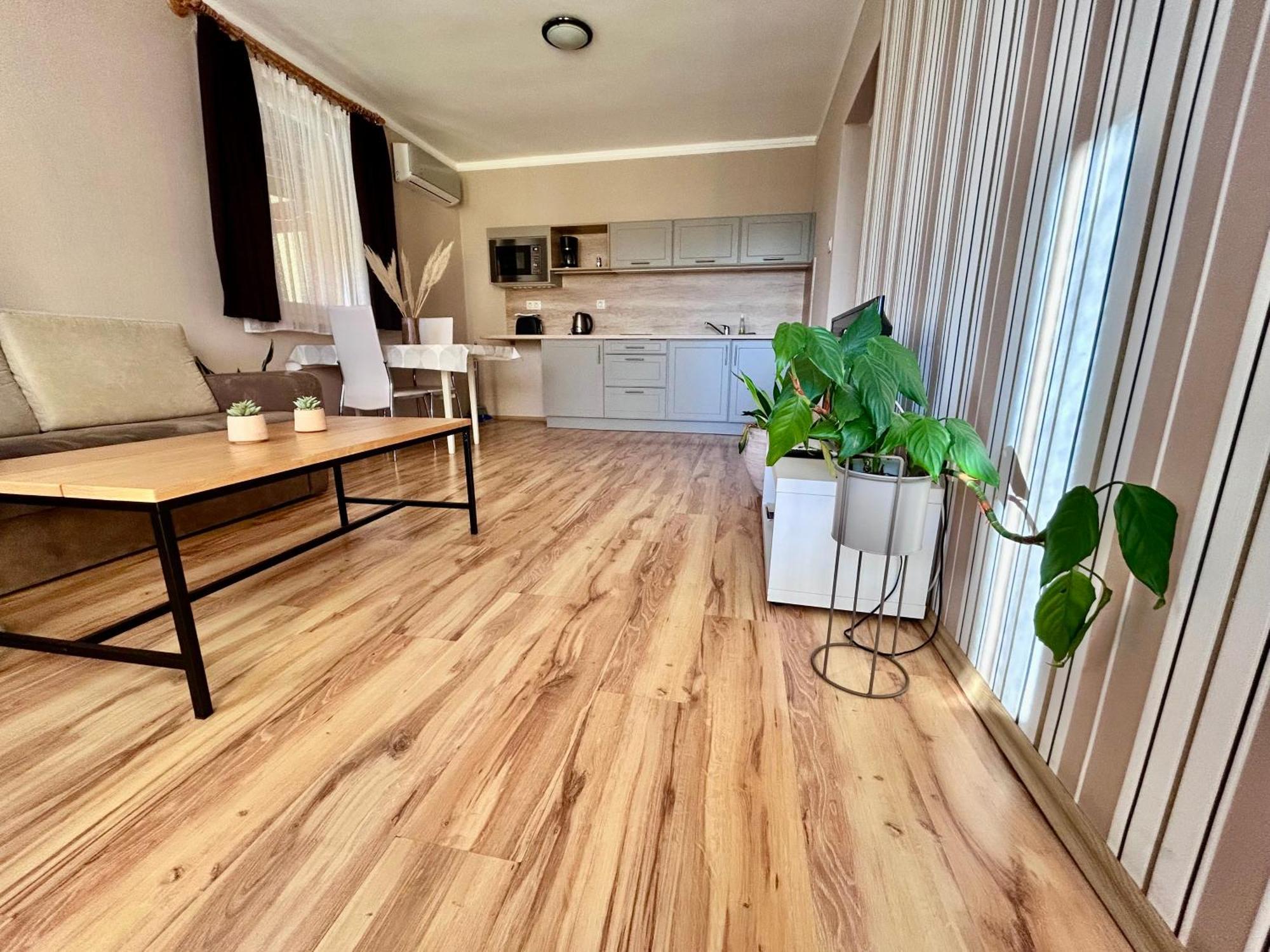 Nemes Apartmanház Hévíz Kültér fotó