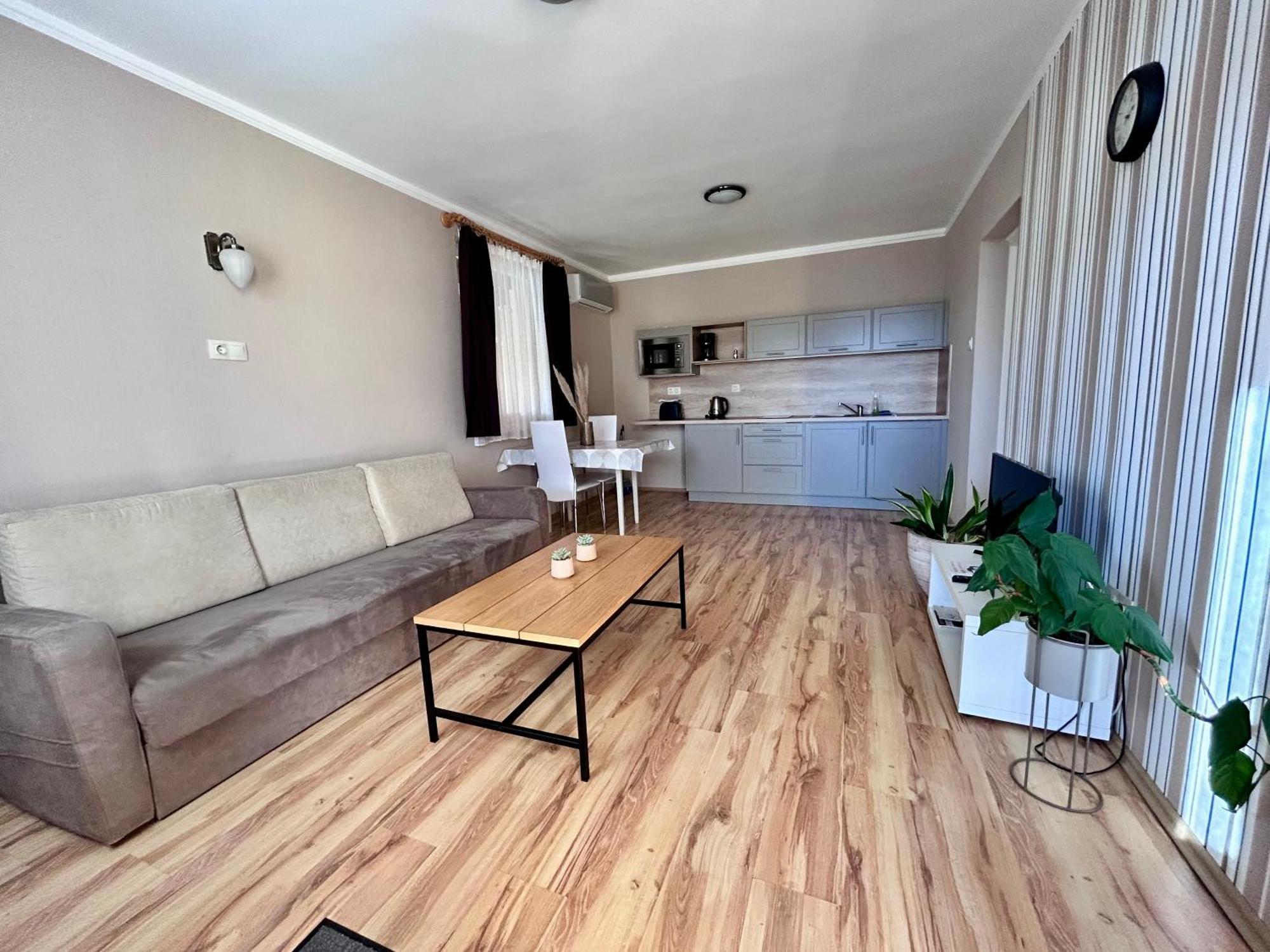 Nemes Apartmanház Hévíz Kültér fotó